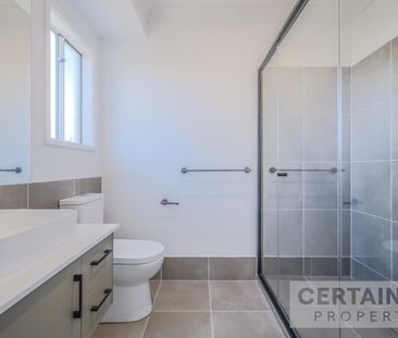 7 Denali St, White Rock, Qld 4306 - Photo 1