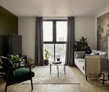 3 bedroom flat to rent - Photo 6