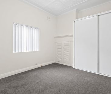 "RENOVATED 3 BEDROOM HOME" - Photo 3