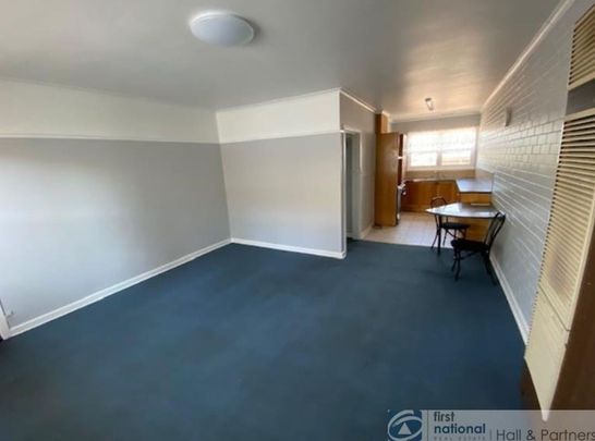 1 / 6 Aratula Street, Dandenong - Photo 1