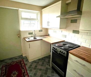 43 The Roddens, Larne, BT40 1QL - Photo 1