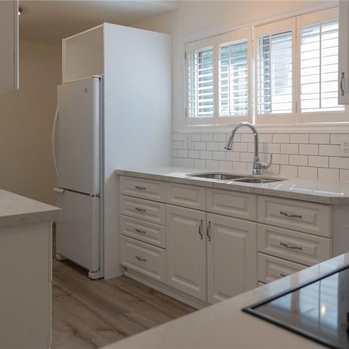 For Lease - 359 QUEENSDALE Avenue Unit# Upper, Hamilton, Ontario - Photo 1