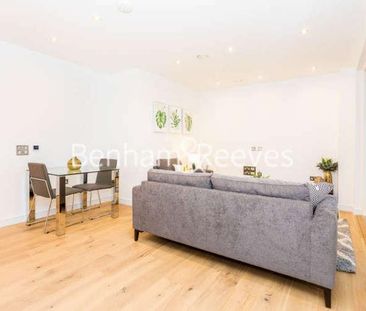 Duval House, Clapham Junction, SW11 - Photo 3