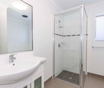 27 Scrubwren Cct, Bohle Plains - Photo 6
