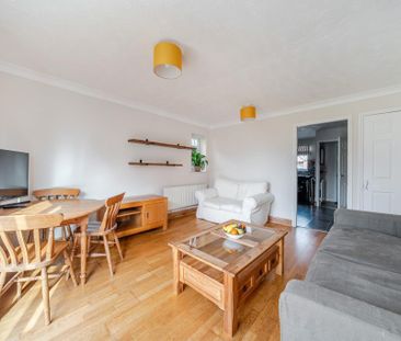 2 bedroom semi-detached house to rent - Photo 3