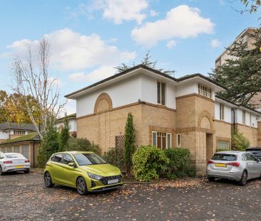 Oak Park Gardens, SW19, London - Photo 3