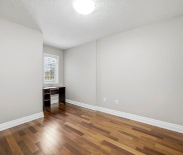 For Lease - 29 Bluewater Court, Toronto, Ontario - Photo 6