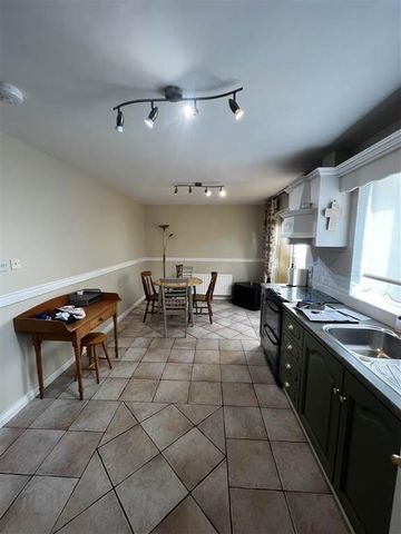 2 Maple Grove, Newry, BT34 2GW - Photo 2