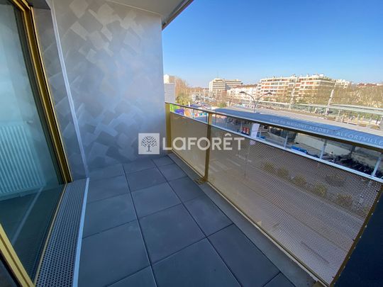Apartment - Photo 1
