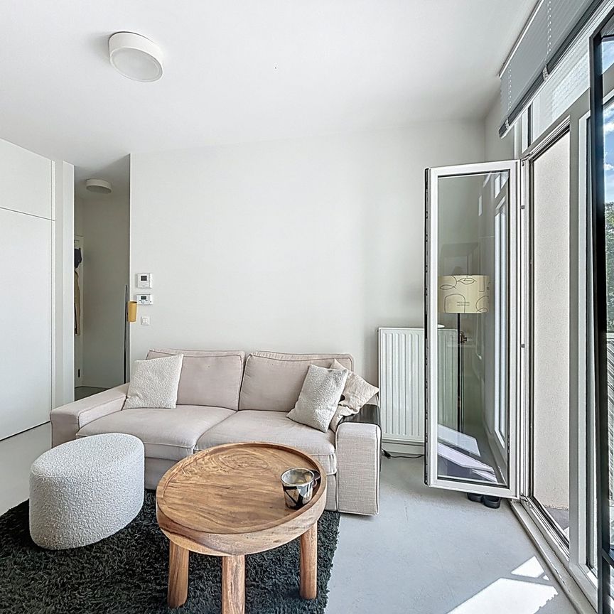 Appartement voor € 820 - Foto 1