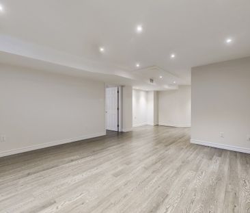 For Lease - 92 Barnwood Drive, Richmond Hill, Ontario - Photo 5