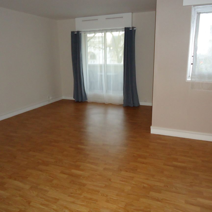 Location Appartement 1 pièce 31m² NEVERS 58000 - Photo 1