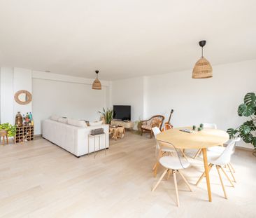 Luxueus gelijkvloers appartement met tuin en garage te huur in het ... - Photo 3