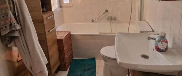 Wunderschöne 2,5 Zimmer Dachgeschoss-Altbauwohnung - Photo 1