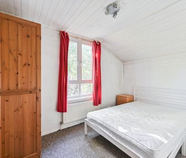 4 bedroom house to rent - Photo 1