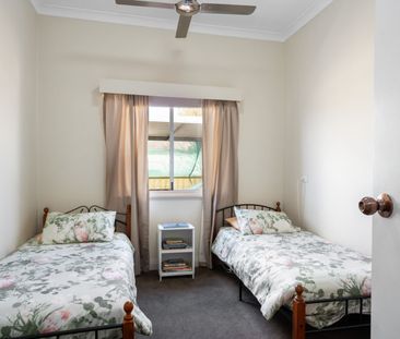 FULLY FURNISHED IN PICCADILLY! - Photo 4