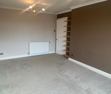 Queens Crescent, Doncaster, Bawtry - Photo 1