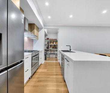 Modern 3 Bedroom Home in the Heart of Sunbury - Comfort, Style & Co... - Photo 1