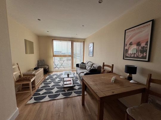 1 Bed Flat, The Boulevard, LS10 - Photo 1