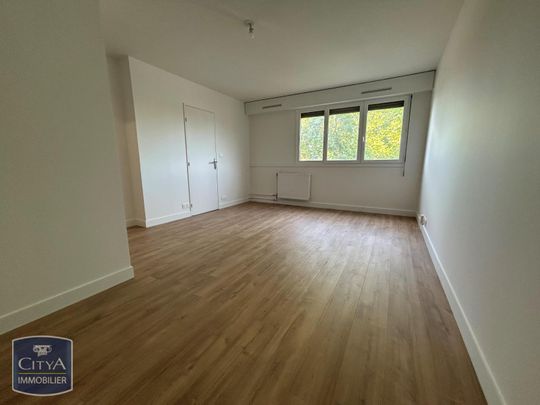 Location Appartement 1 pièce 30m² LES ULIS 91940 - Photo 1