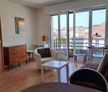 Location Appartement 1 pièce 28m² - Photo 2