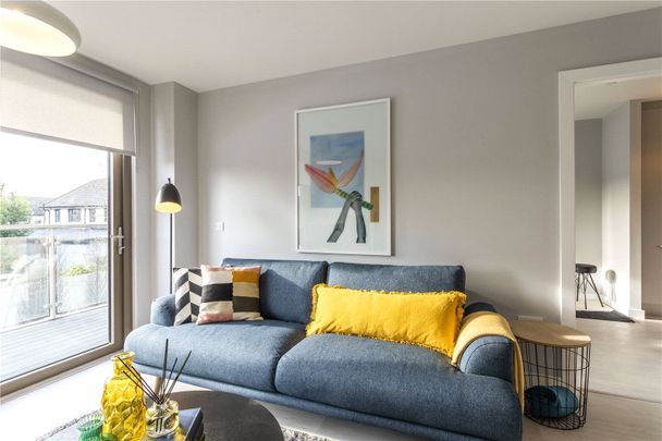 Swiss Cottage - Photo 1