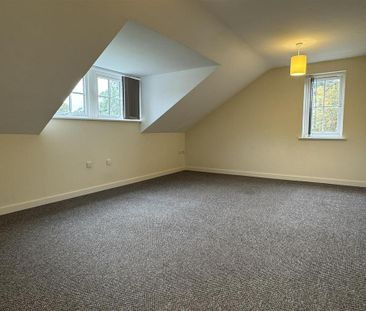 2 bedroom semi-detached bungalow to rent - Photo 1