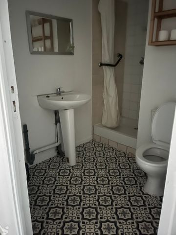 A LOUER T2 MEUBLE FIVES - Photo 5