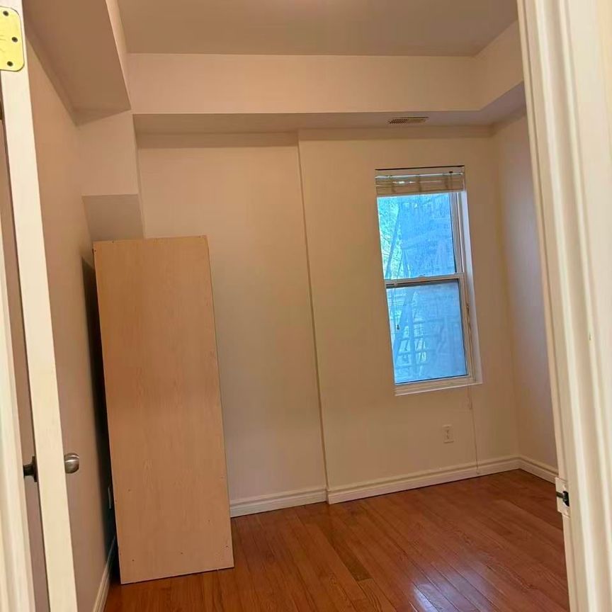 For Lease - 413 Spadina Avenue Unit# 201, Toronto, Ontario - Photo 1