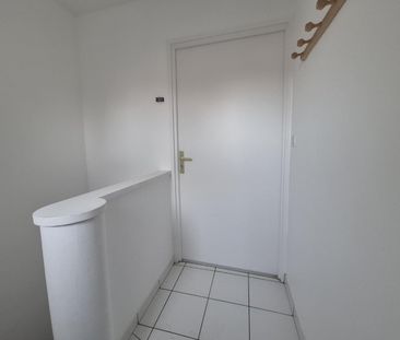Location Appartement 1 pièce 47m² VALENCIENNES 59300 - Photo 6