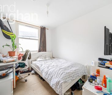 4 bedroom semi-detached house to rent - Photo 5