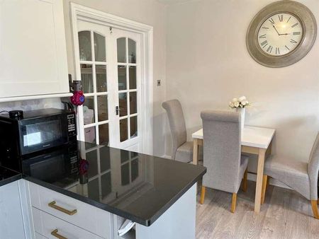 Alder Hill Grove, Leeds, LS7 - Photo 5