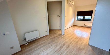 Woning te huur in Hasselt voor € 1.200 met 2 slaapkamers - Photo 2