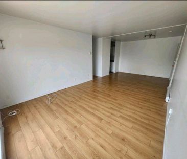 4 1/2 à louer Juillet La Prairie Rive-sud de Montréal - Photo 1