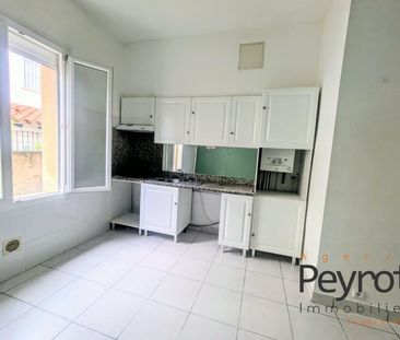 Location Appartement 4 pièces 100m² PERPIGNAN 66000 - Photo 5
