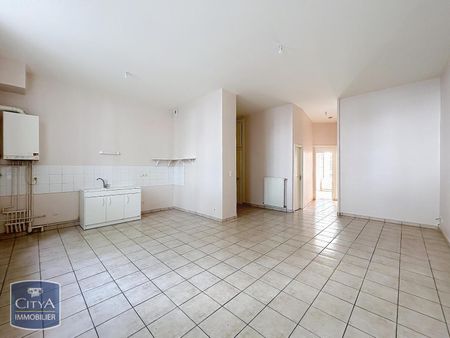 Location Appartement 3 pièces 79m² LYON 3ème - Photo 4