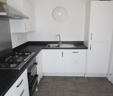 4 bedroom terraced house to rent - Photo 3