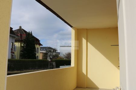 3.5 room apartment with large garden completely renovated - Photo 4