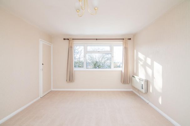 2 bedroom maisonette to rent - Photo 1