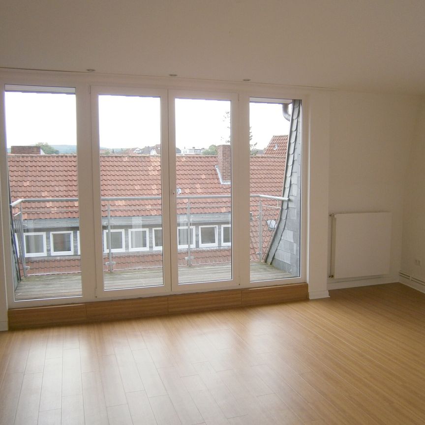 Schicke 5-Zimmer-Wohnung in zentraler Innenstadtlage von Bad Salzuflen! - Foto 2