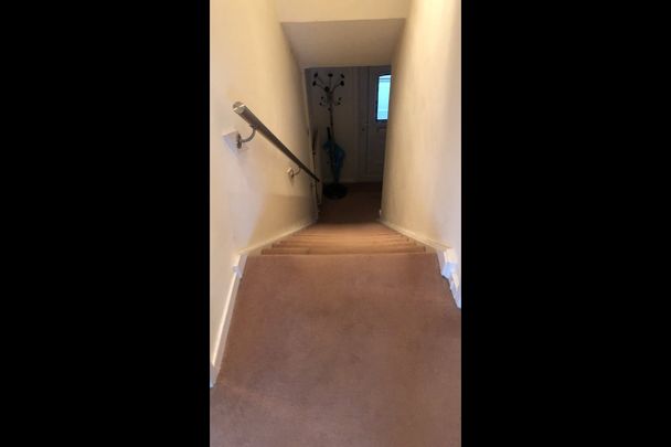2 Bed Maisonette, Firsholm Close, B73 - Photo 1