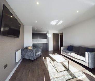 1 bedroom flat to rent - Photo 2