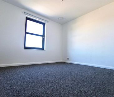2 bedroom maisonette to rent - Photo 1