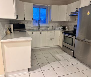 Appartement Meublé 4 1/2, 2 CH à Laval Chomedey - Photo 1