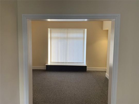 4 bedroom terraced house to rent - Photo 1