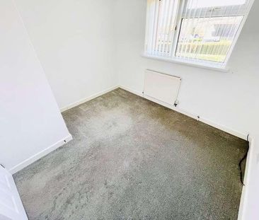 Jenkins Row, Rhymney, Tredegar, NP22 - Photo 3