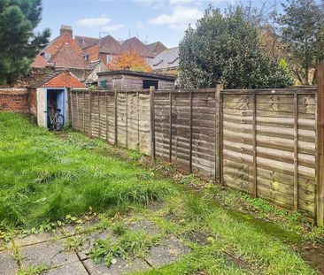 2 bedroom terraced house to rent - Photo 6