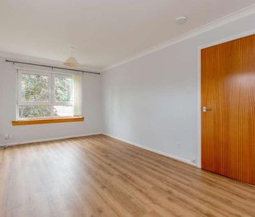 Howden Hall Court, Liberton, Edinburgh, EH16 - Photo 5