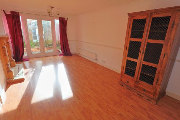 Utrillo Close, Coventry - Large 3 Bedroom Mid Terrace with Garage - Photo 1