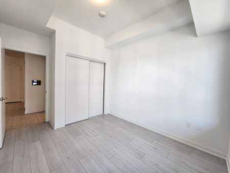 For Lease - 395 Dundas Street Unit# 521, Oakville, Ontario - Photo 3